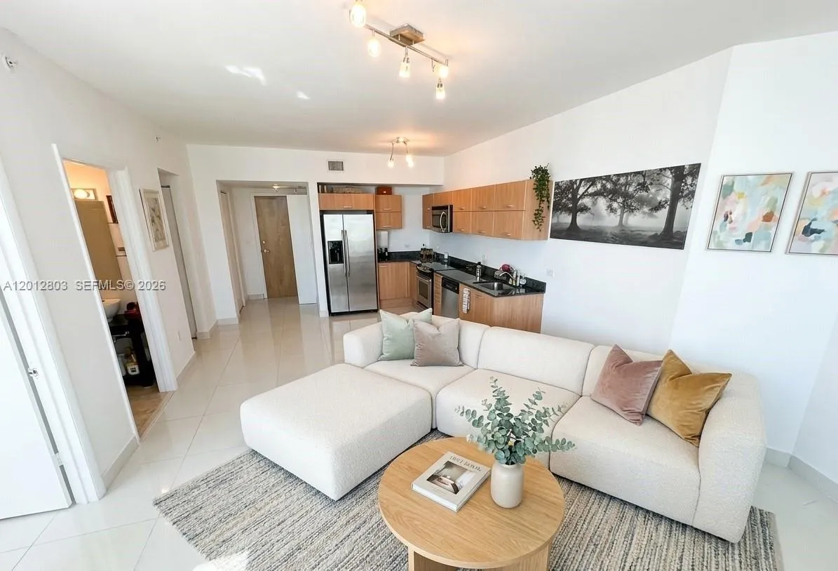 350 S Miami Ave # 3509, Miami FL 33130