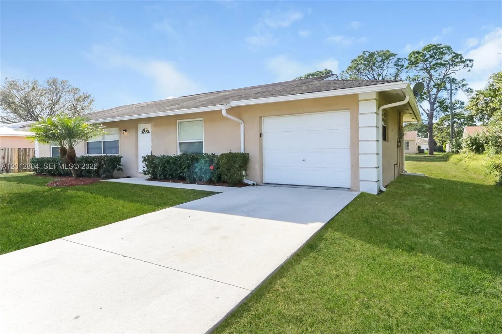 650 NW Selvitz Rd, Port St. Lucie FL 34983