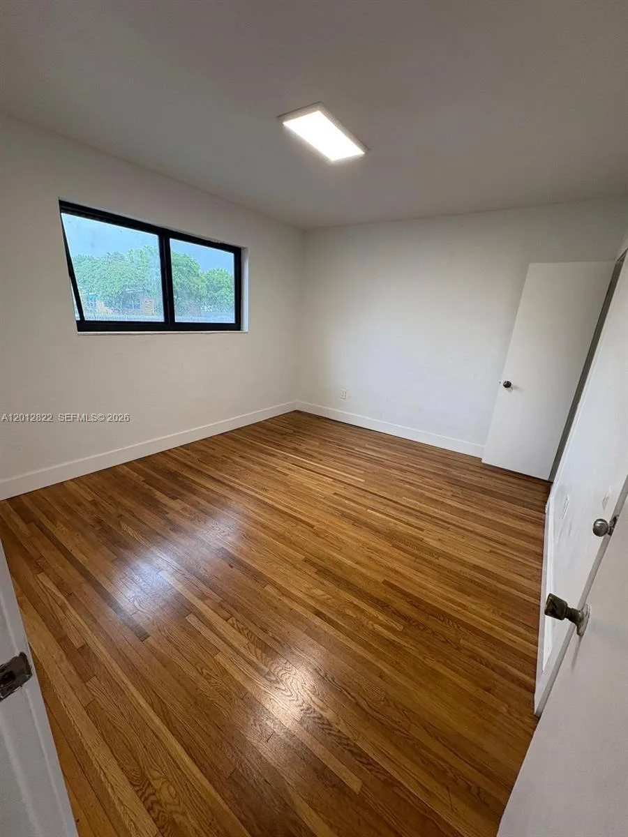 16901 NE 6th Ave, North Miami Beach FL 33162