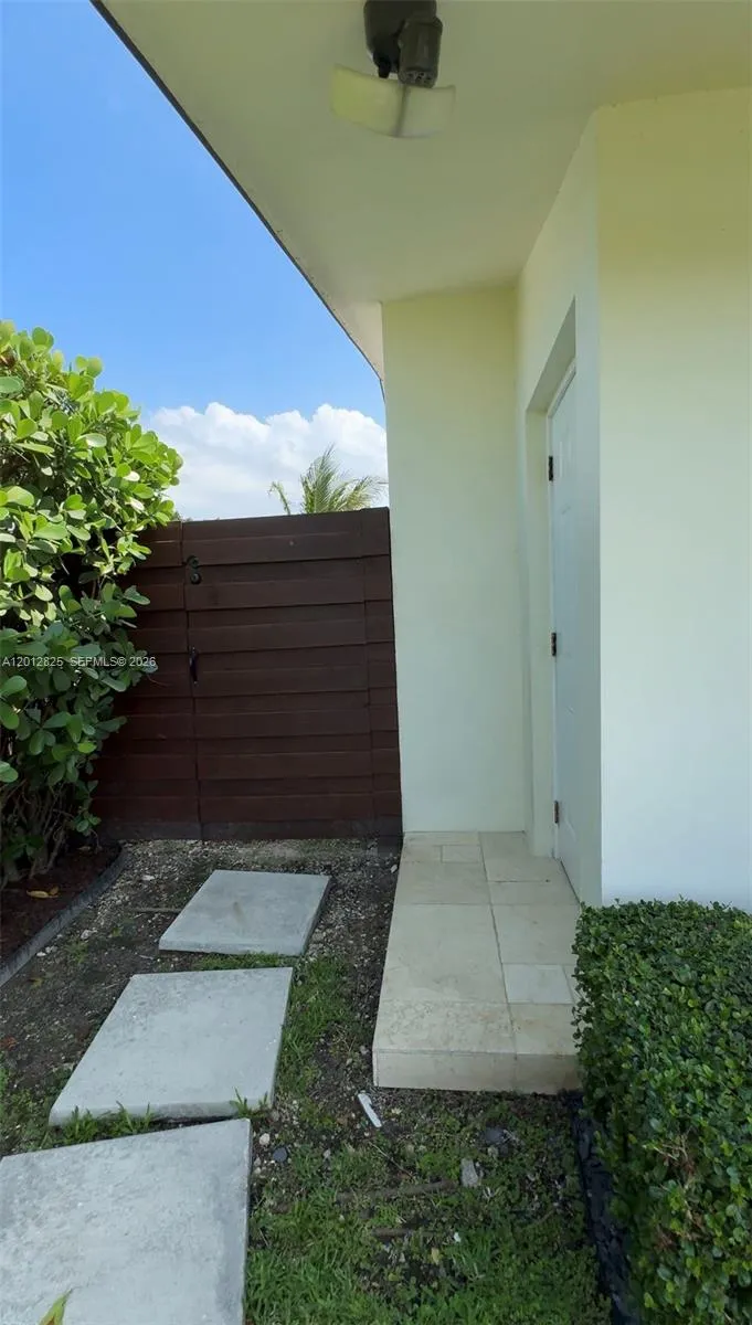 11960 SW 35th Ter # 1, Miami FL 33175