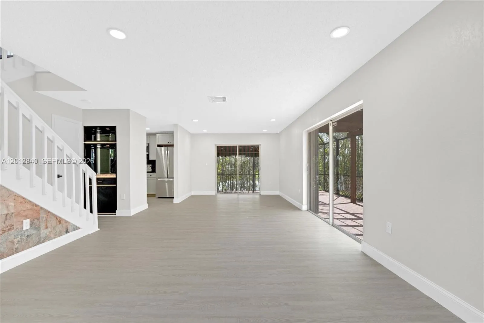 10065 NW 54th Ter, Doral FL 33178