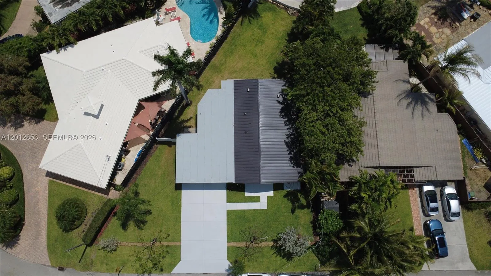 2416 NE 19th Ter, Wilton Manors FL 33305