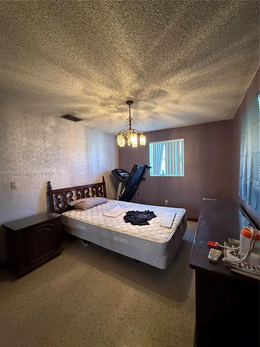 399 W 12th St, Hialeah FL 33010