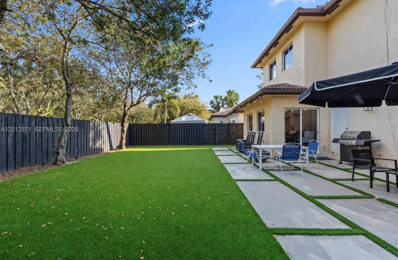 2609 NE 42nd Ave, Homestead FL 33033