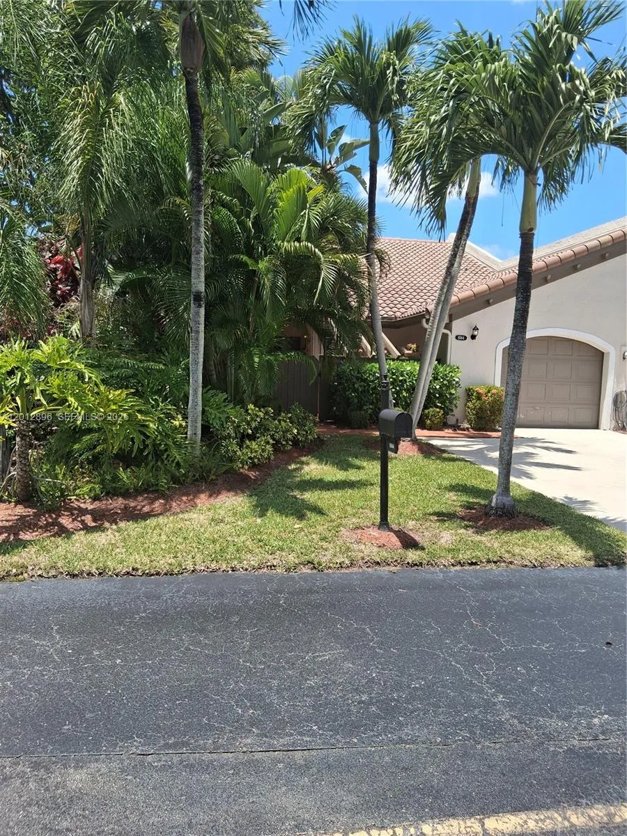 8564 SW 114th Ct., Miami FL 33173