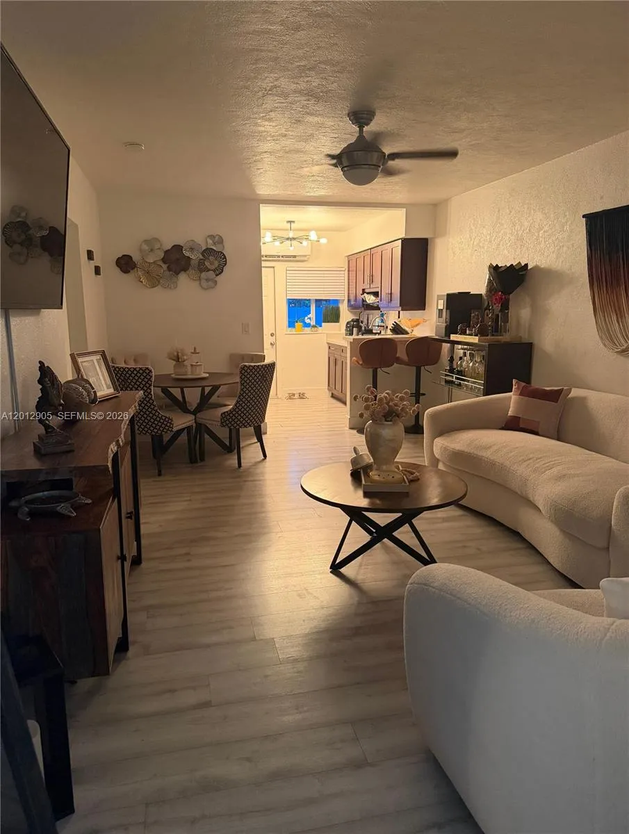 365 NW 103rd St # 365, Miami FL 33150