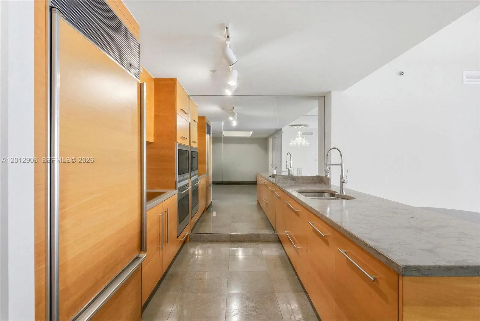 465 Brickell Ave # 4805, Miami FL 33131