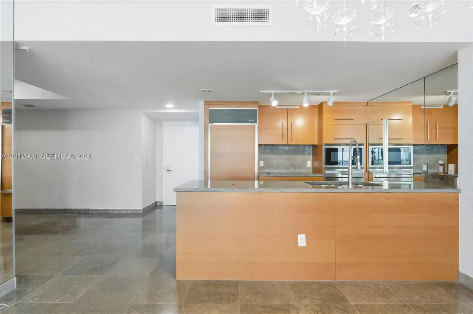 465 Brickell Ave # 4805, Miami FL 33131
