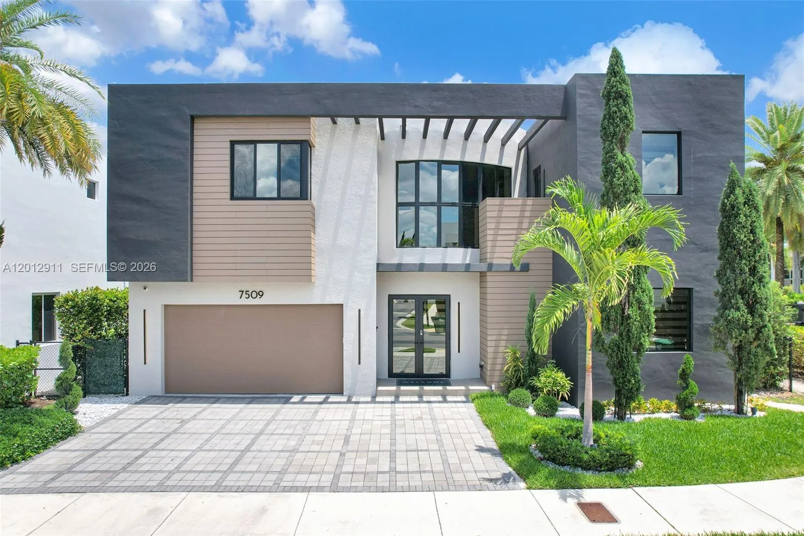 7509 NW 99th Ave, Doral FL 33178
