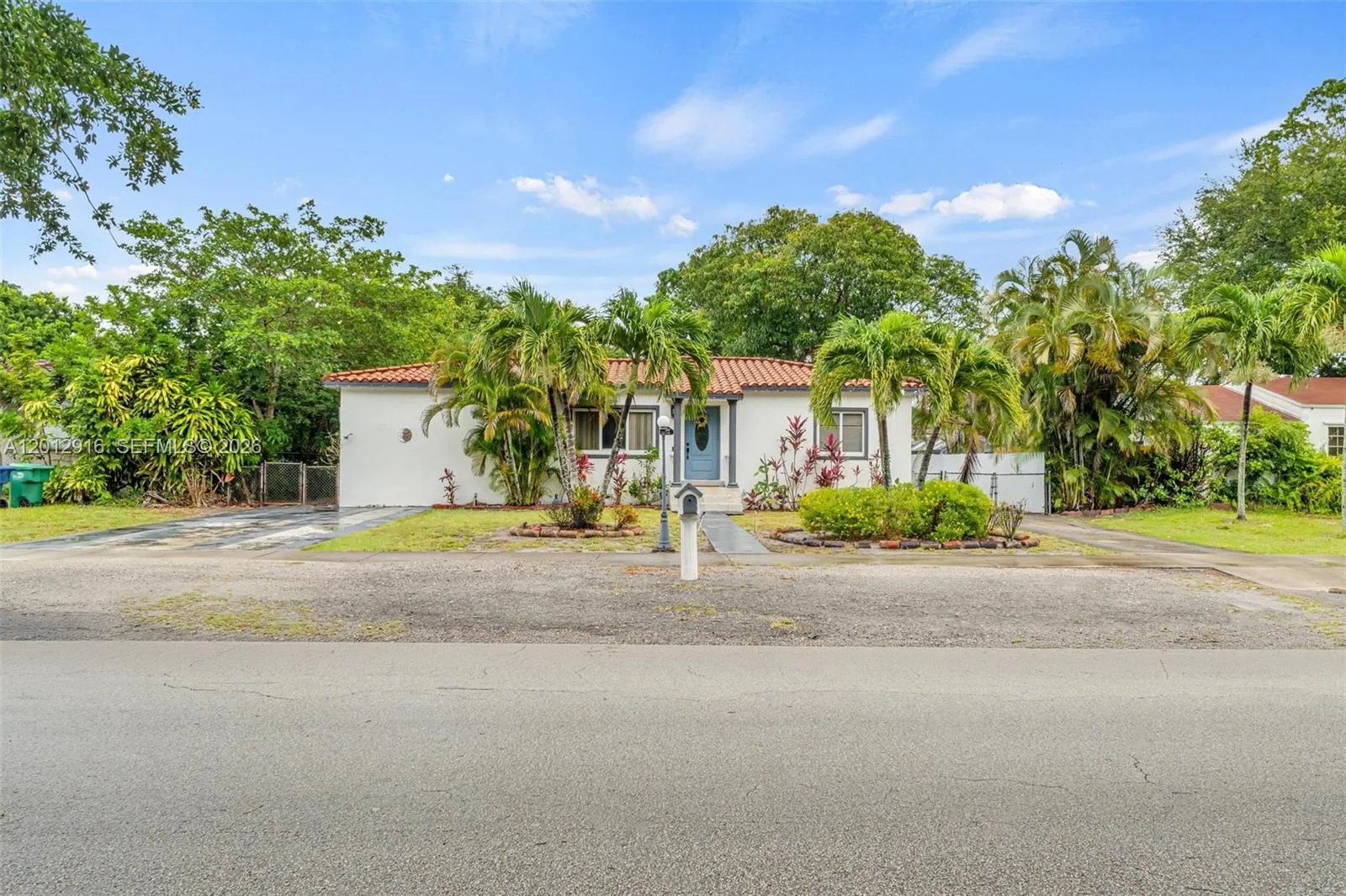 79 NW 143rd St, Miami FL 33168