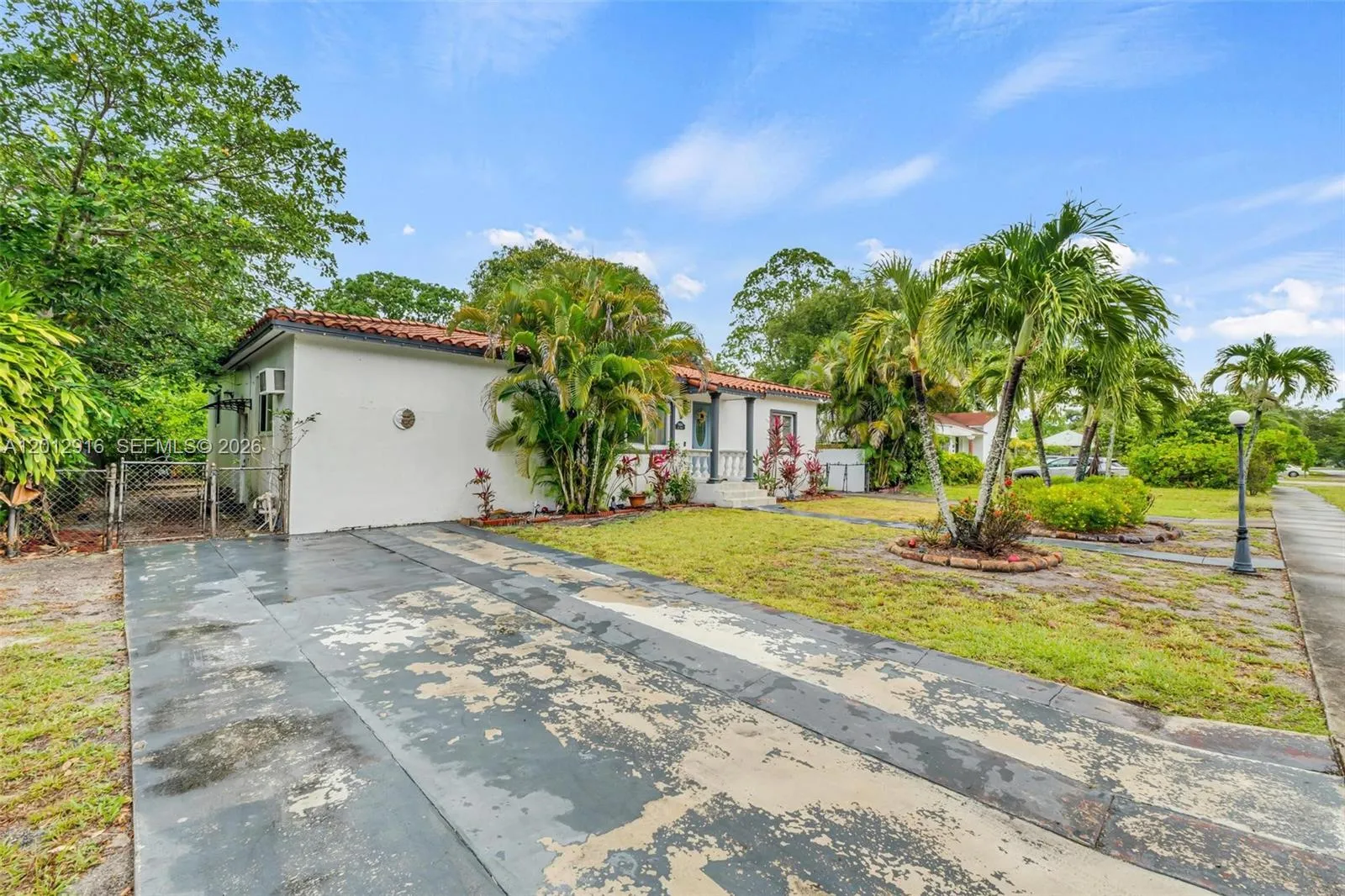 79 NW 143rd St, Miami FL 33168