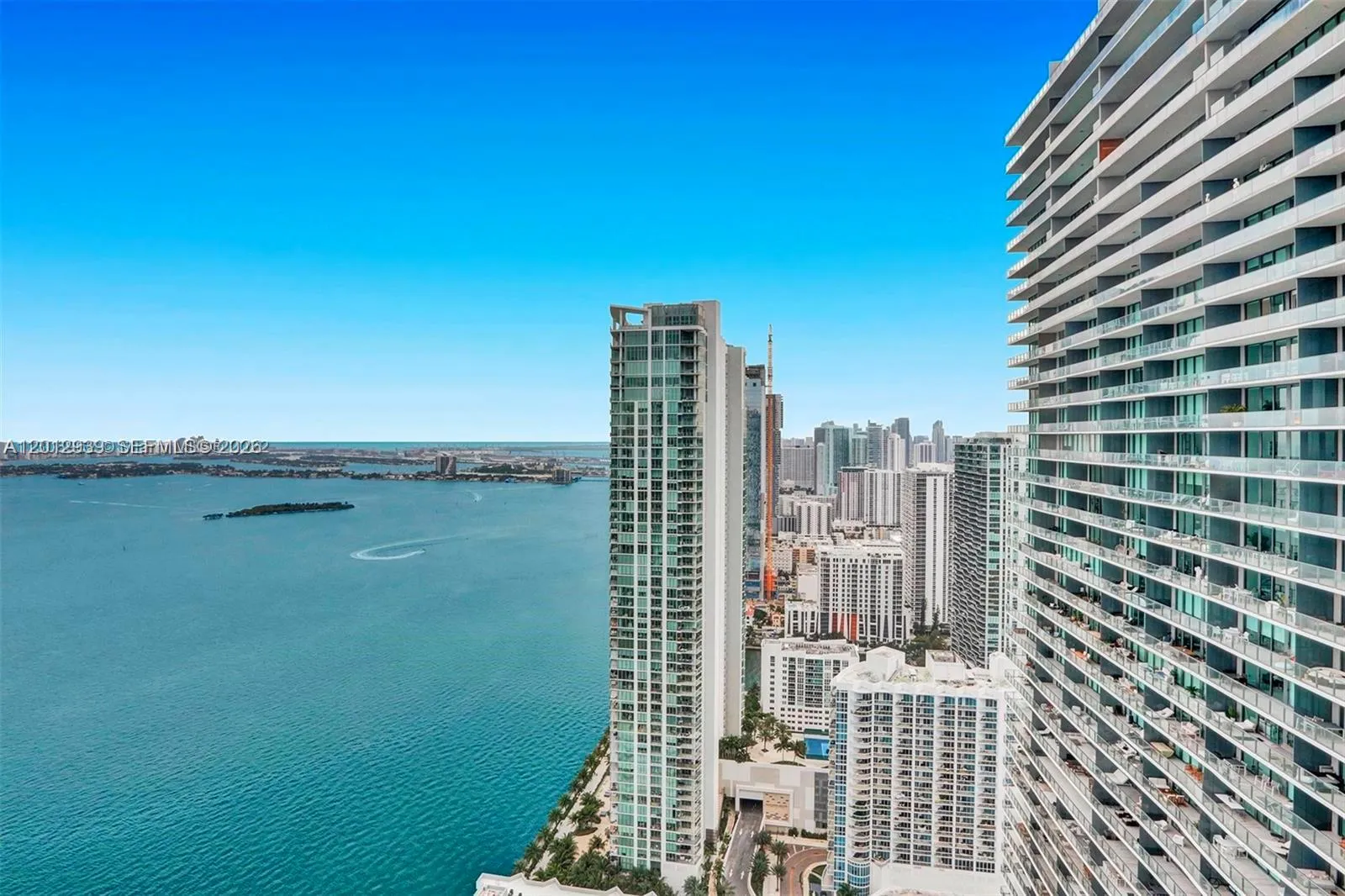 650 NE 32nd St # 2406, Miami FL 33137