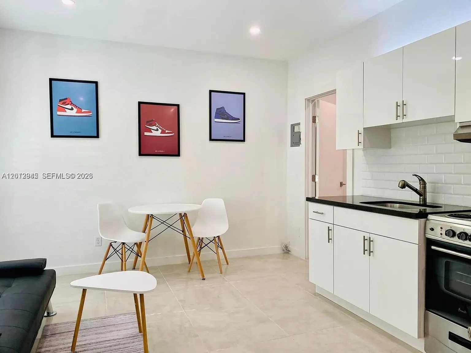 319 W 28th St # 9, Miami Beach FL 33140