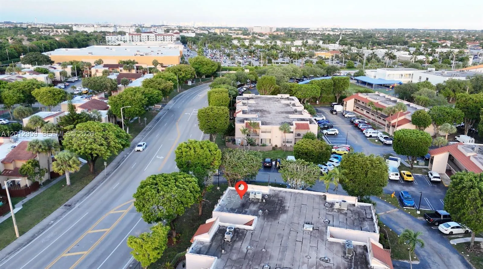 240 W Park Dr # 4, Miami FL 33172