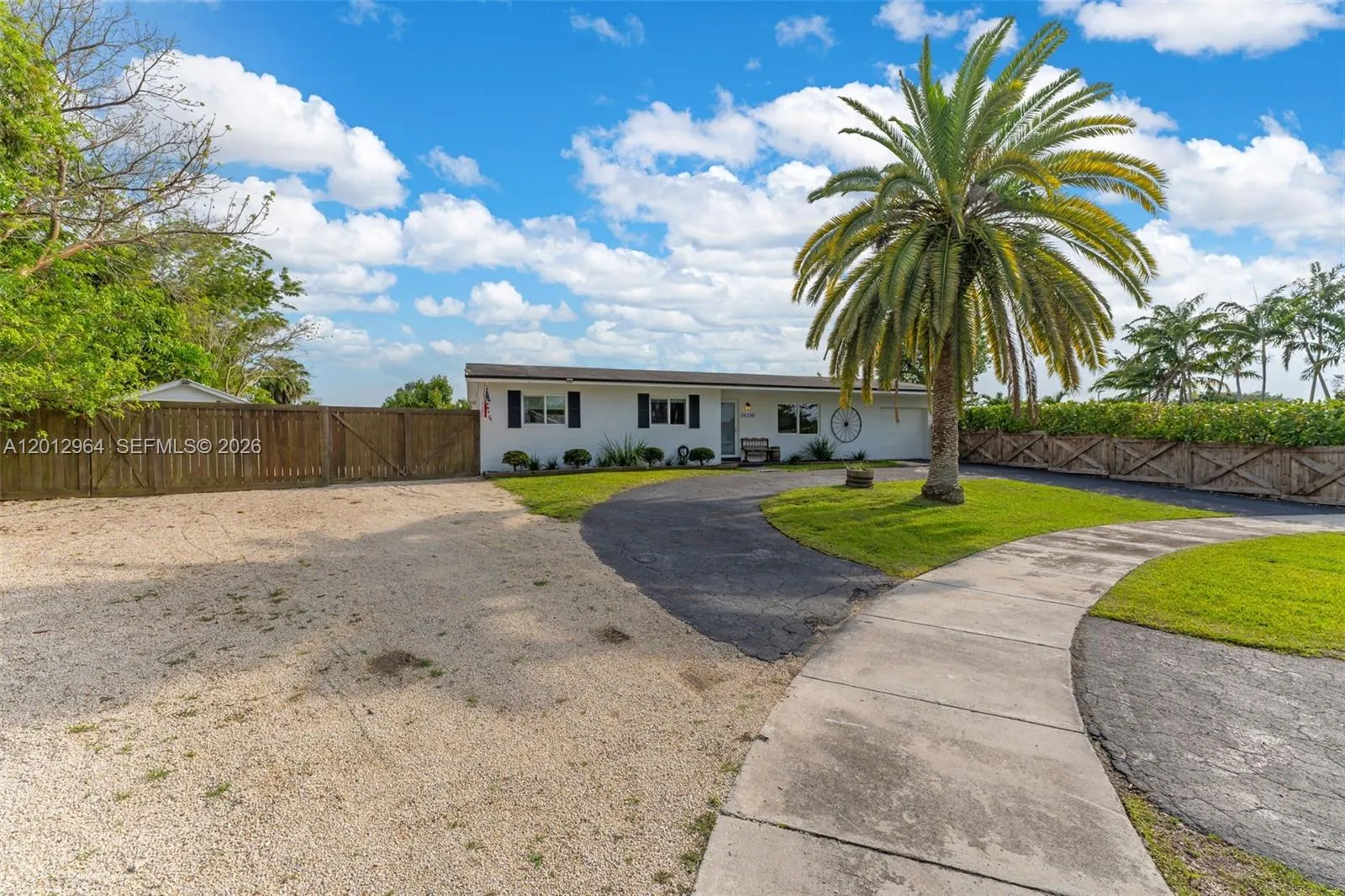 16340 SW 276th Ter, Homestead FL 33031