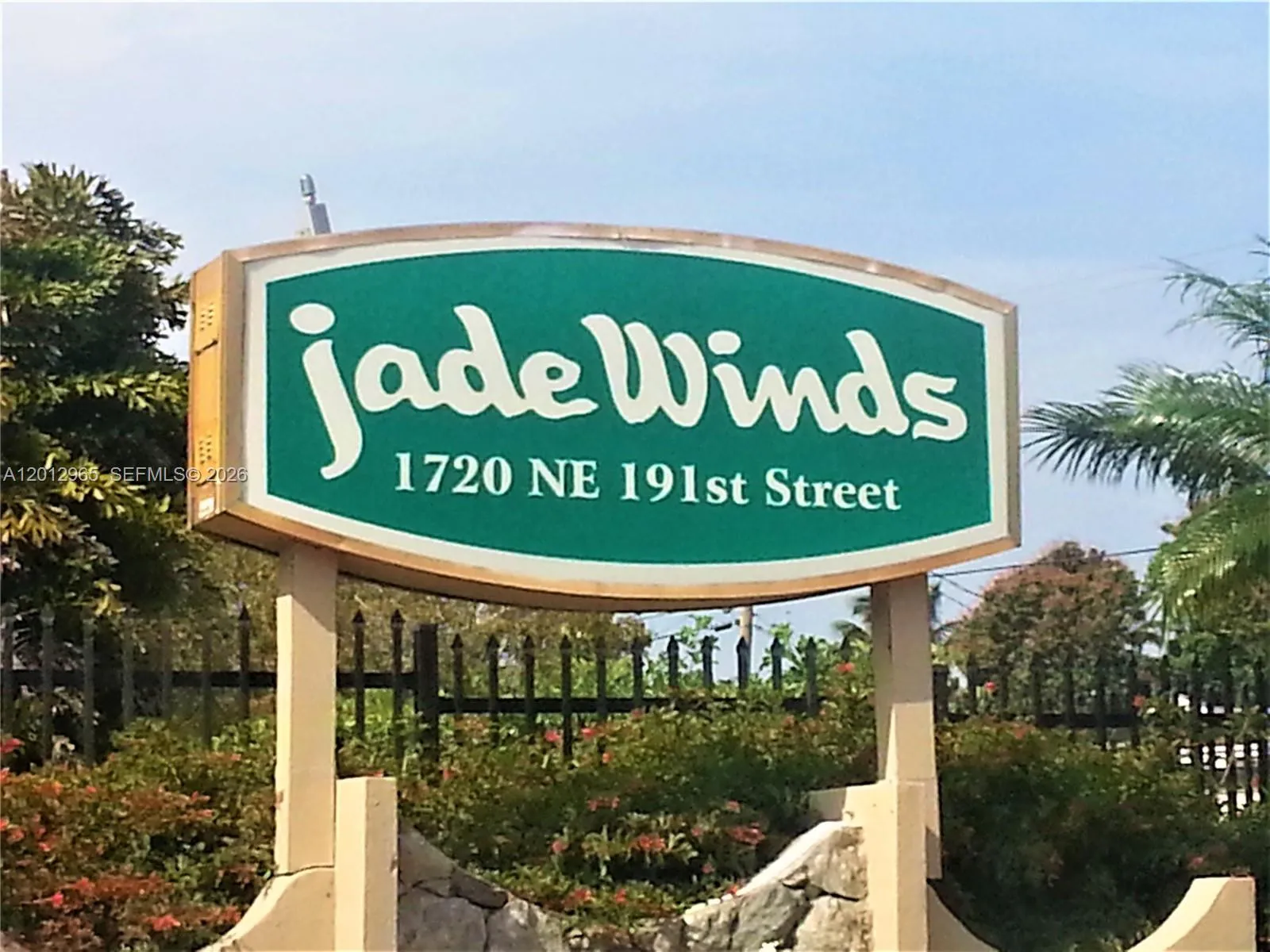 1770 NE 191st St # 1, Miami FL 33179
