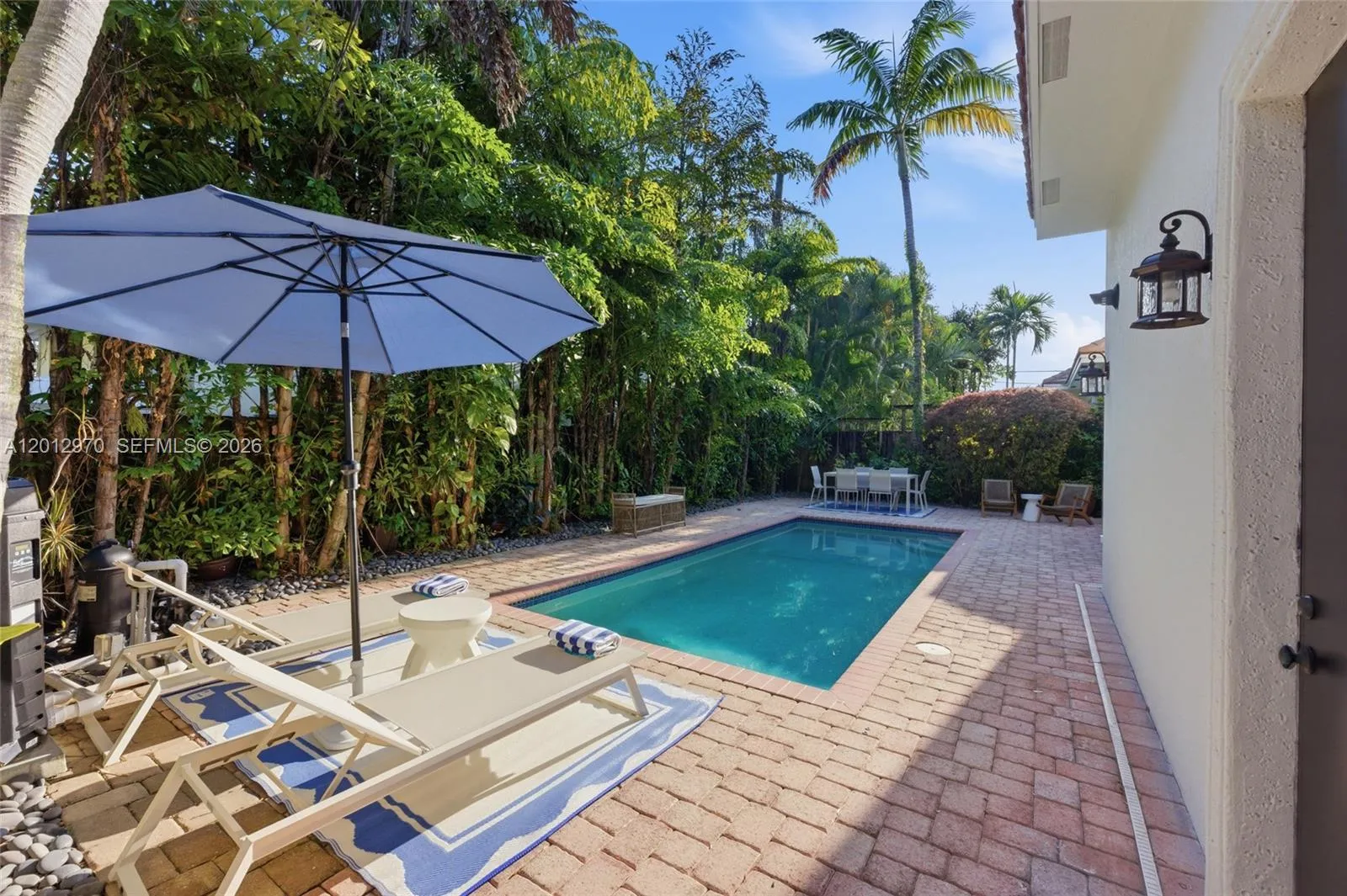 1704 NE 1st St, Fort Lauderdale FL 33301