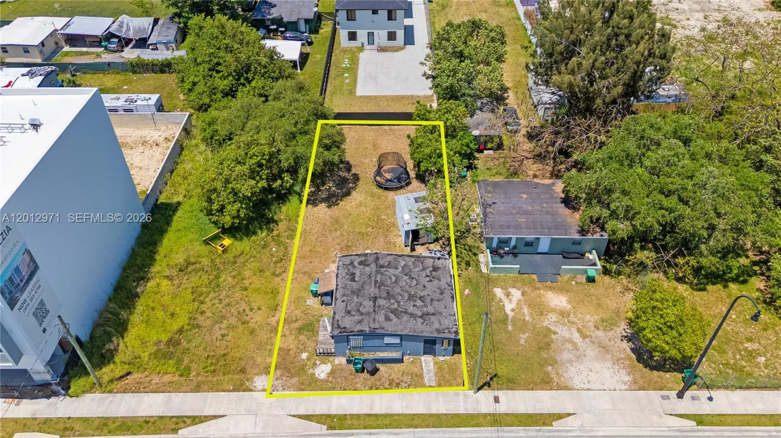 11969 SW 216th St, Miami FL 33170