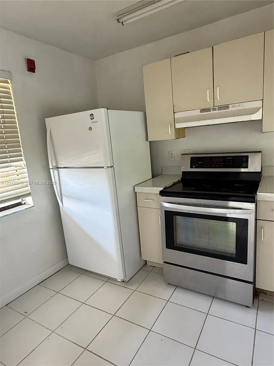 7670 SW 152nd Ave # 202, Miami FL 33193