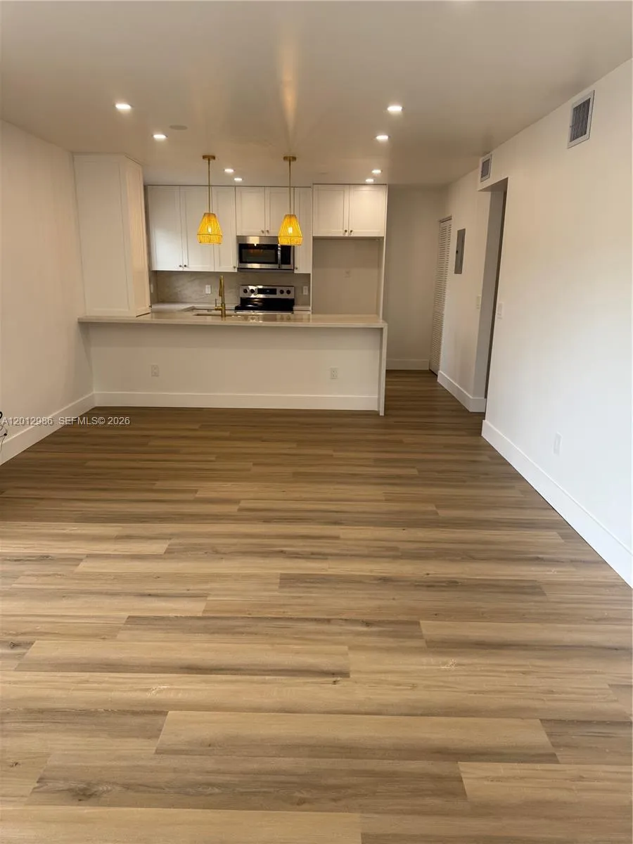 7775 SW 86th St # 306, Miami FL 33143