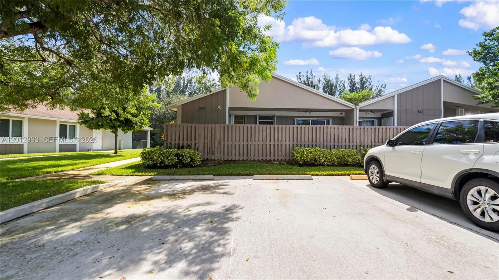 570 Woodgate Cir # A, Sunrise FL 33326