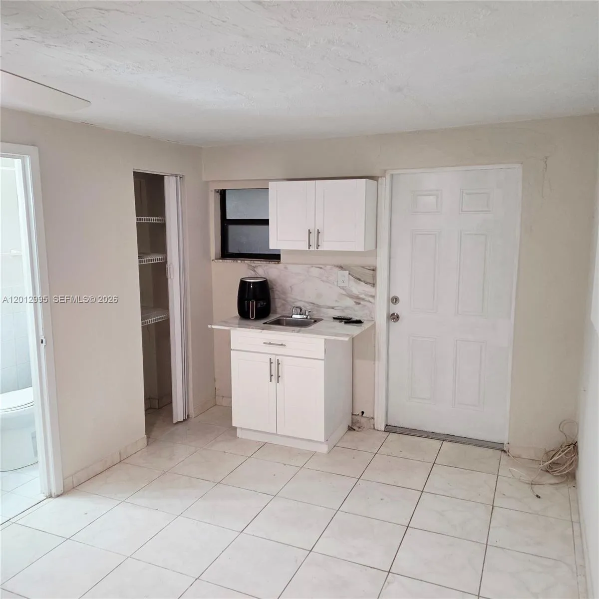 5871 NW 199th St # 5871R, Hialeah FL 33015