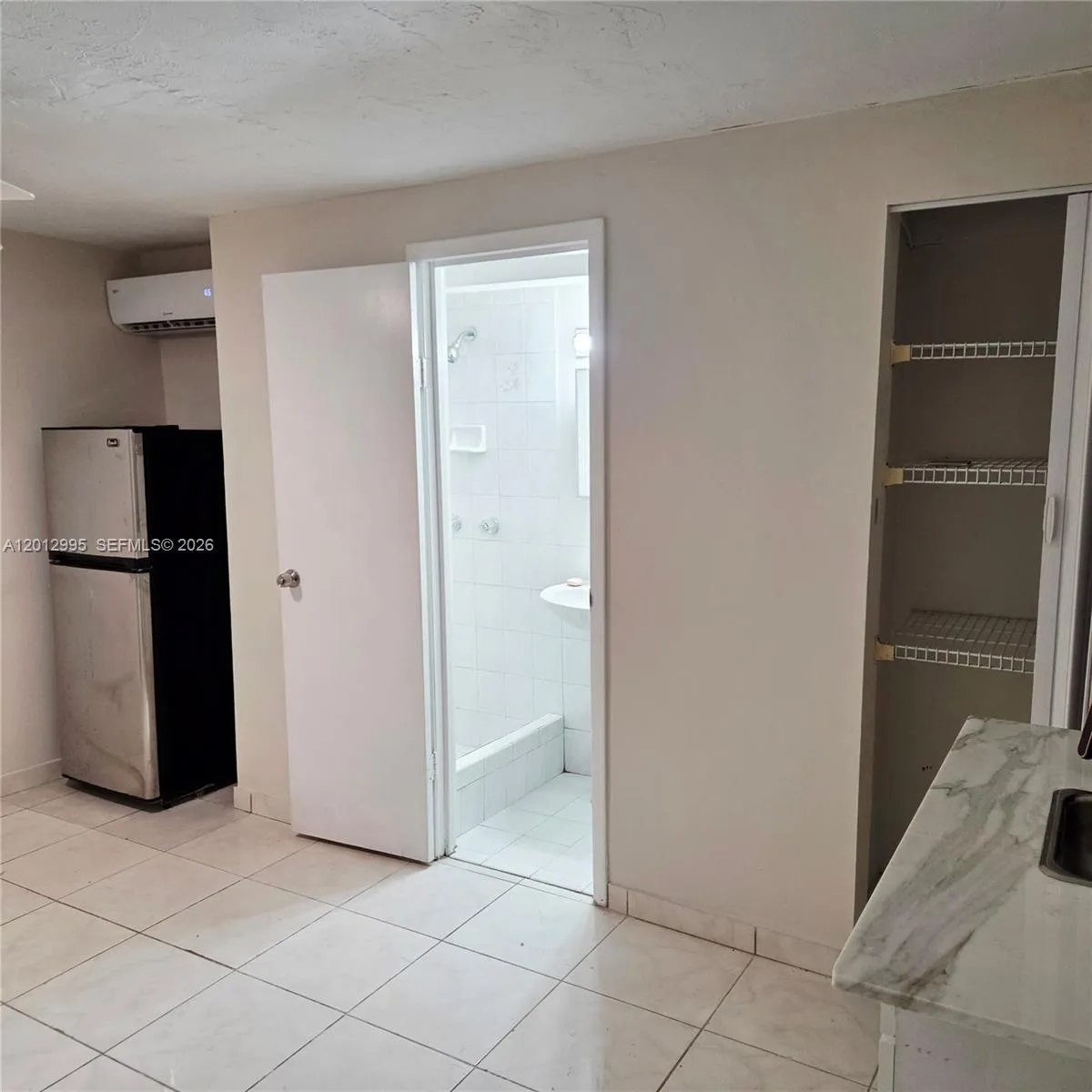 5871 NW 199th St # 5871R, Hialeah FL 33015