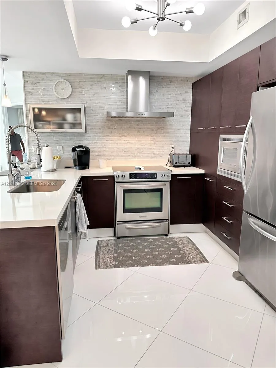 250 Sunny Isles Blvd # 1001, Sunny Isles Beach FL 33160