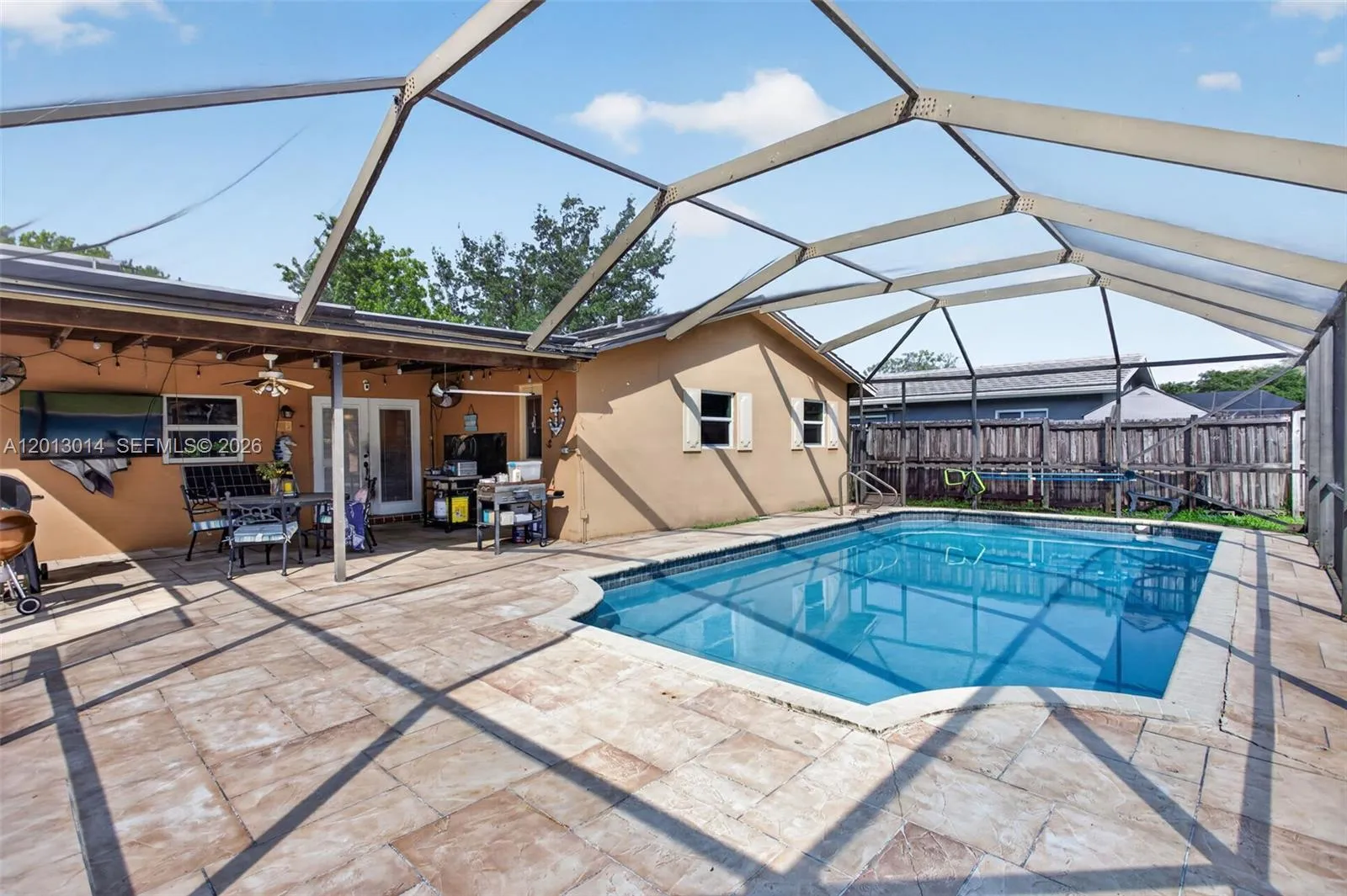 8505 NW 29th Dr, Coral Springs FL 33065