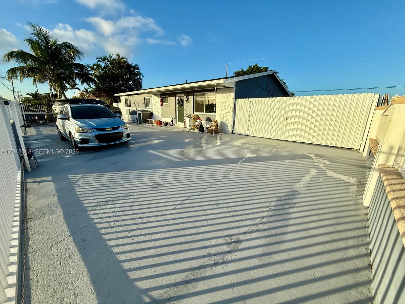 6202 SW 107th Ave, Miami FL 33173