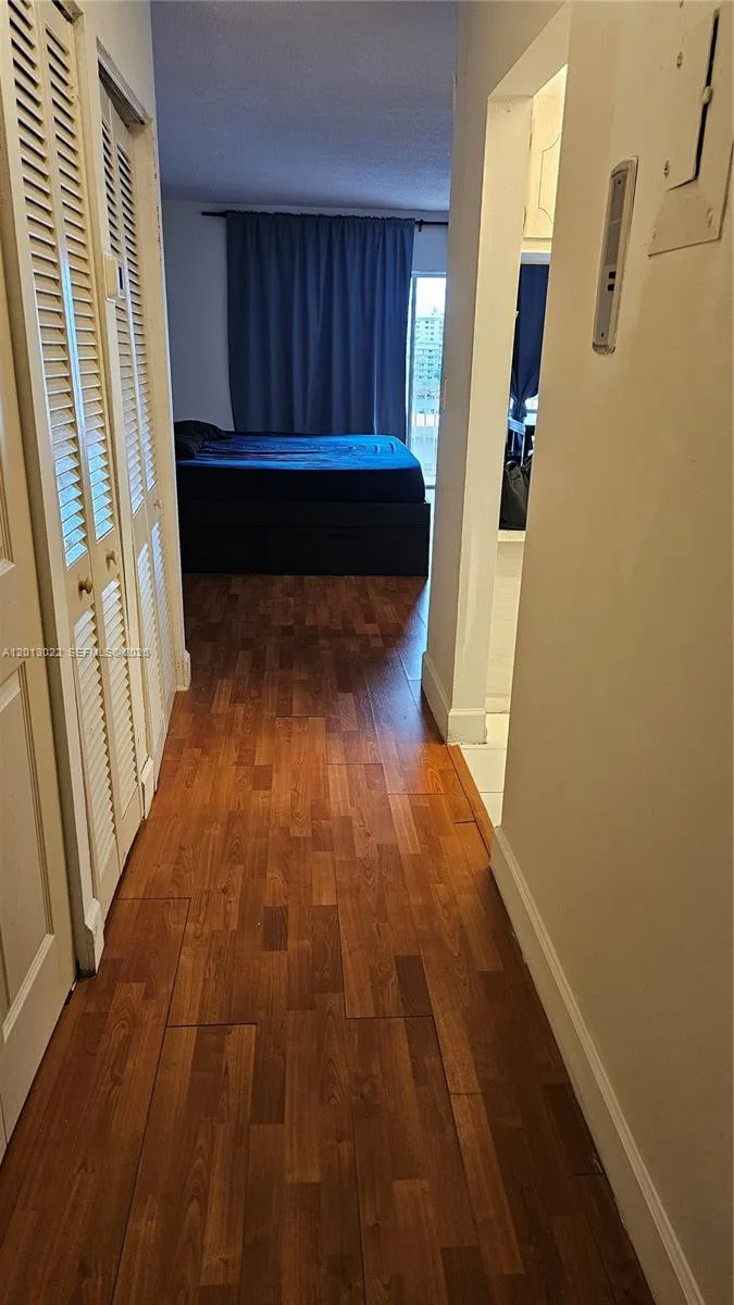 2200 E Hallandale Beach Blvd # 709, Hallandale Beach FL 33009