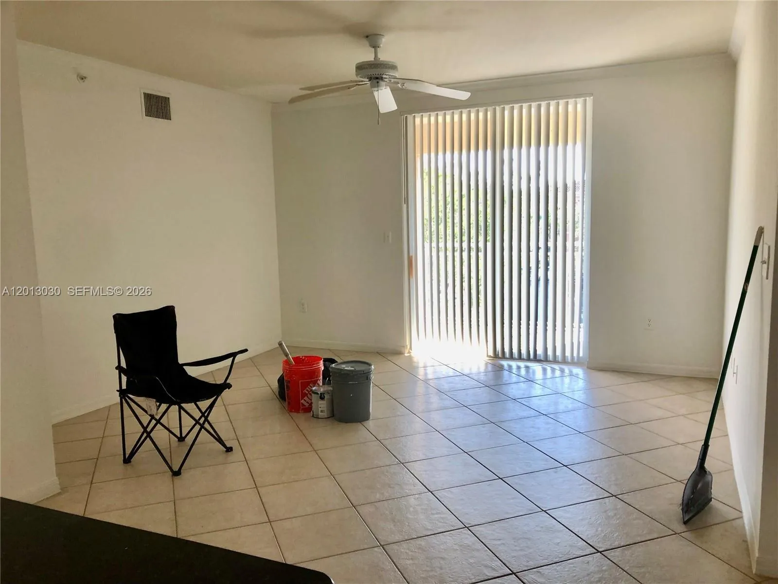 6559 Emerald Dunes Dr # 304, West Palm Beach FL 33411