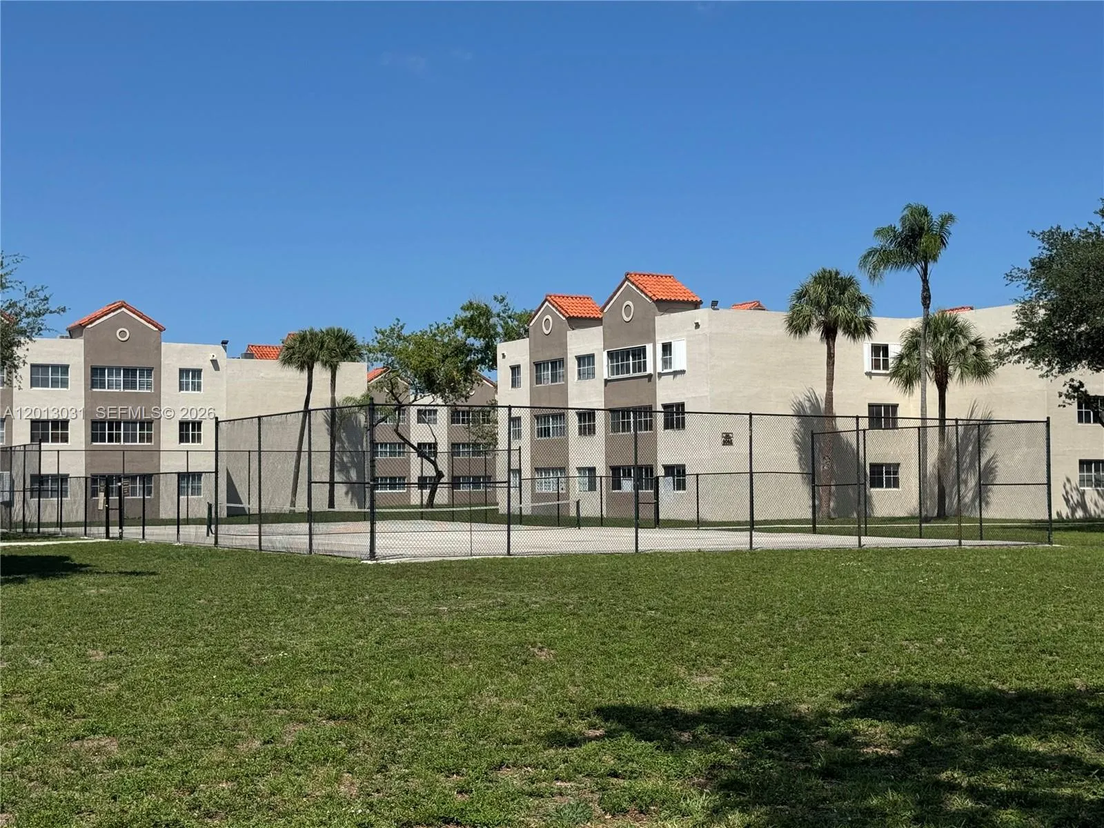 6195 NW 186th St # 208, Hialeah FL 33015
