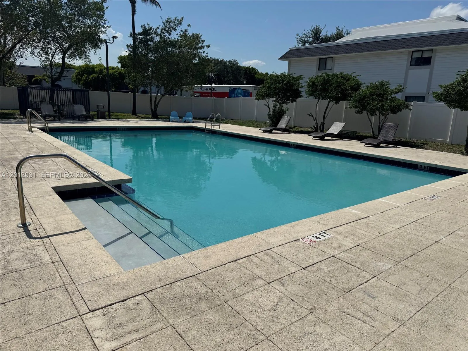 6195 NW 186th St # 208, Hialeah FL 33015