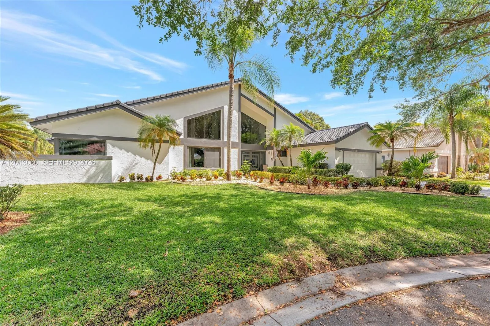 10325 NW 6th St, Coral Springs FL 33071