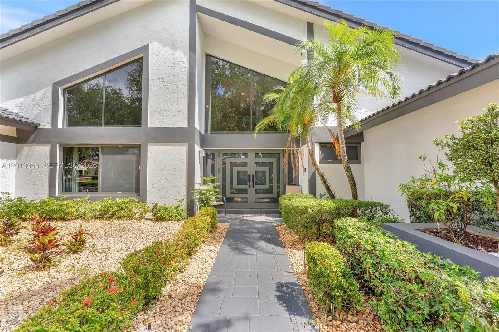 10325 NW 6th St, Coral Springs FL 33071