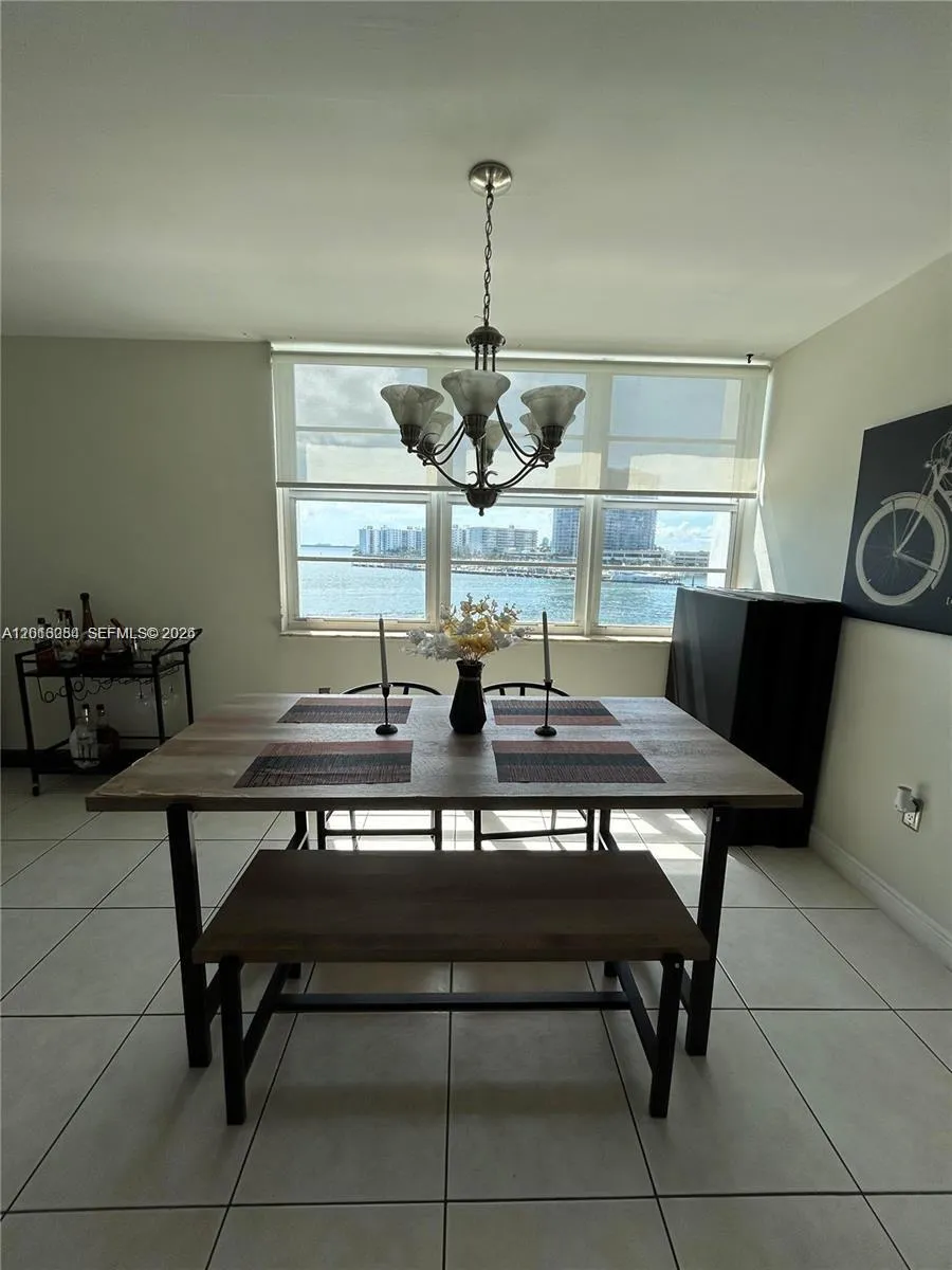 2016 Bay Dr # 407, Miami Beach FL 33141