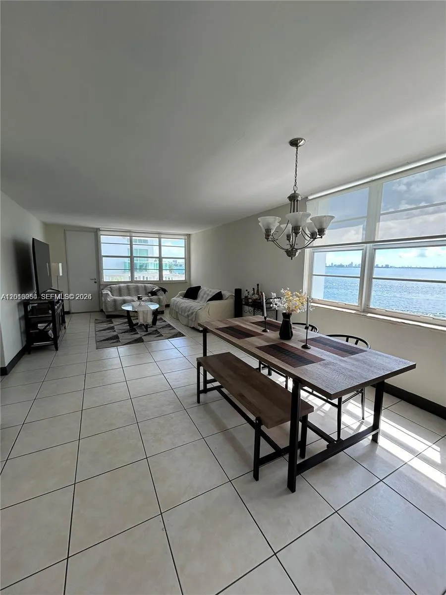 2016 Bay Dr # 407, Miami Beach FL 33141