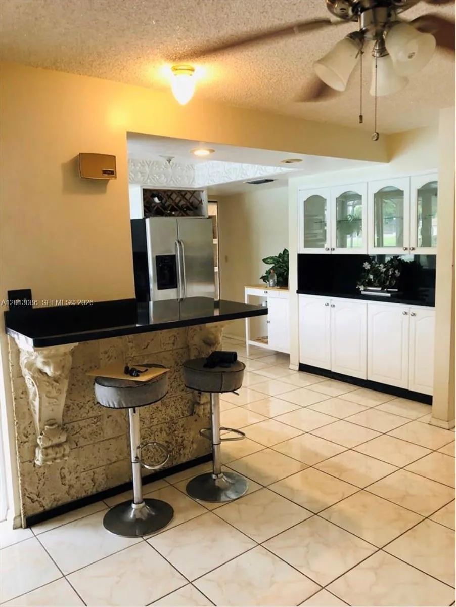2160 NW 82nd Ter, Sunrise FL 33322