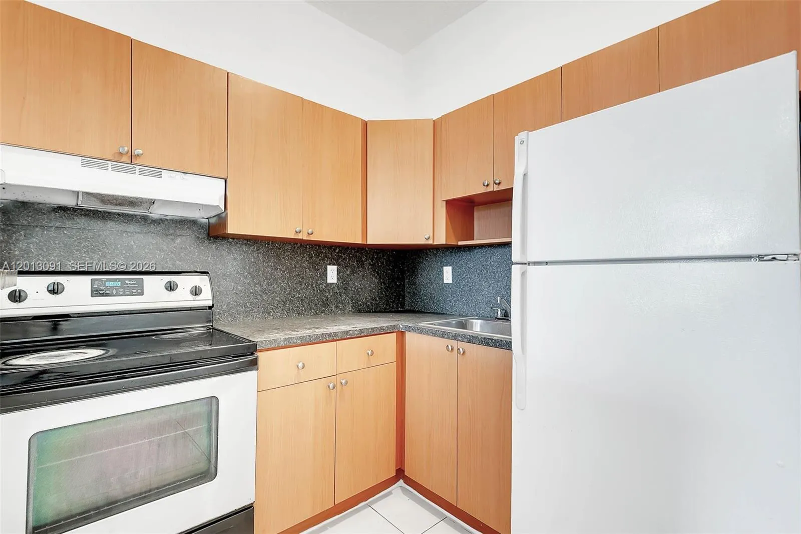 50 NW 79th St # 4, Miami FL 33150