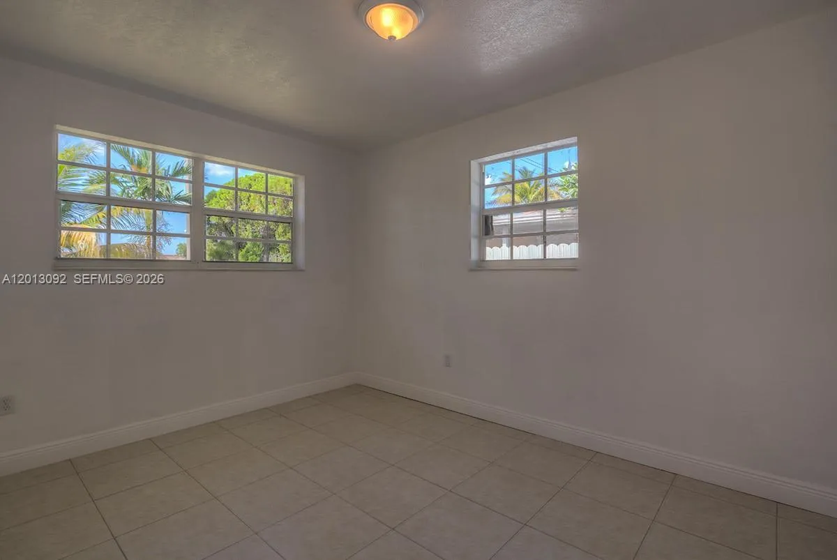160 NW 199th St # 160, Miami Gardens FL 33169