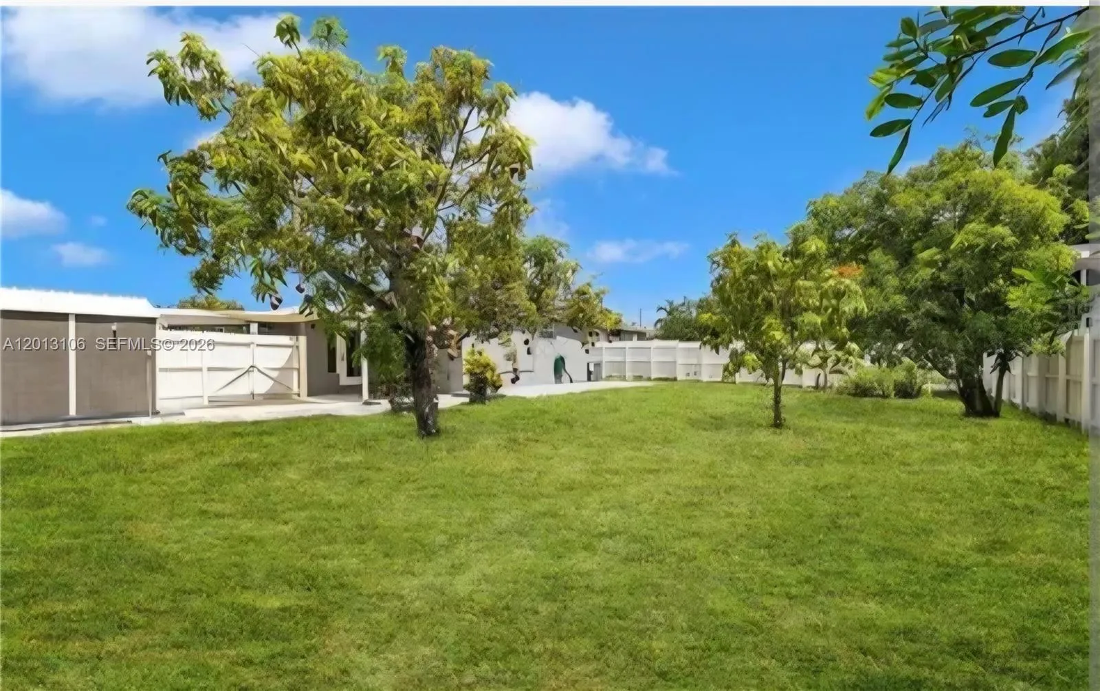 4720 NE 14th Ave, Pompano Beach FL 33064