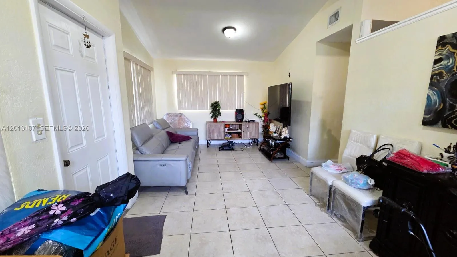 2335 NW 55th St, Miami FL 33142