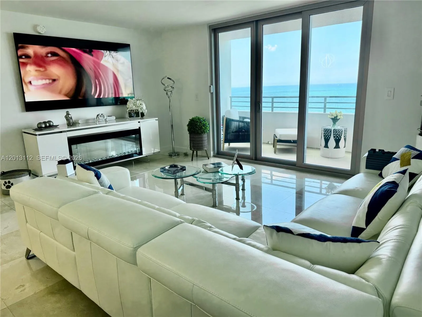 5555 Collins Ave # 14E, Miami Beach FL 33140