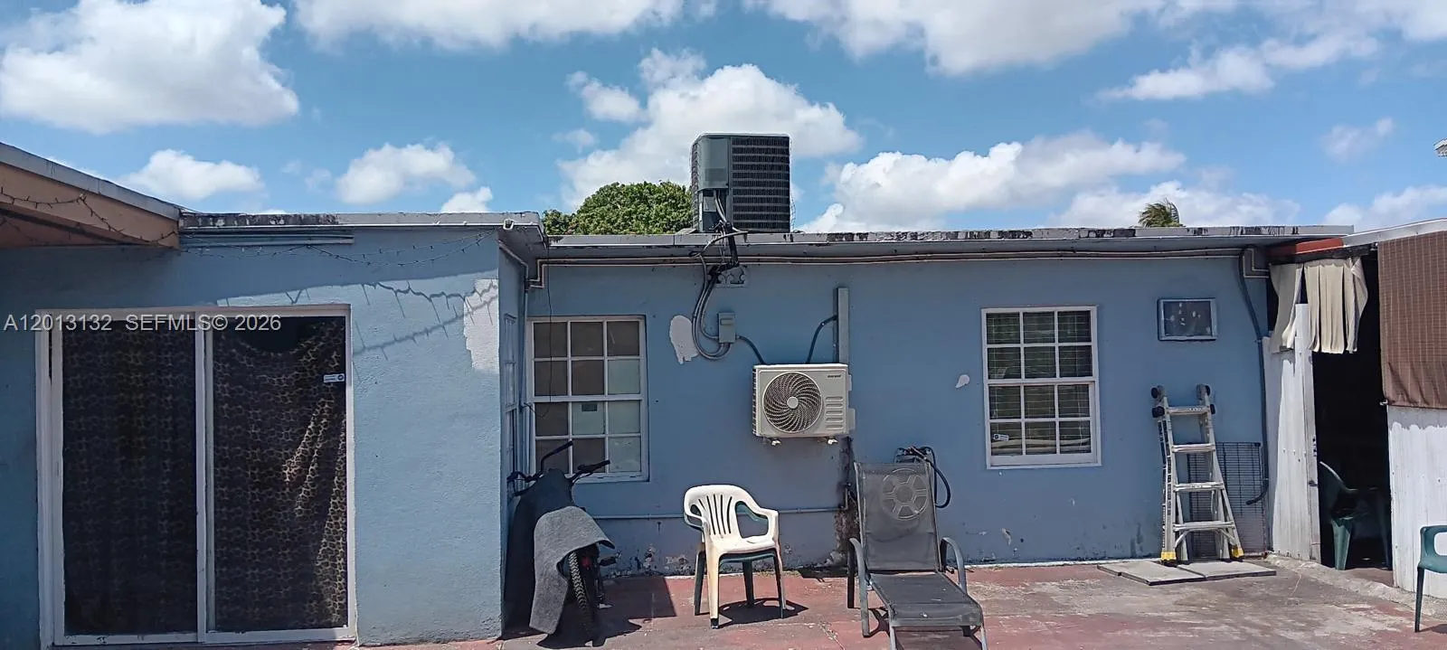 940 E 9th Pl, Hialeah FL 33010