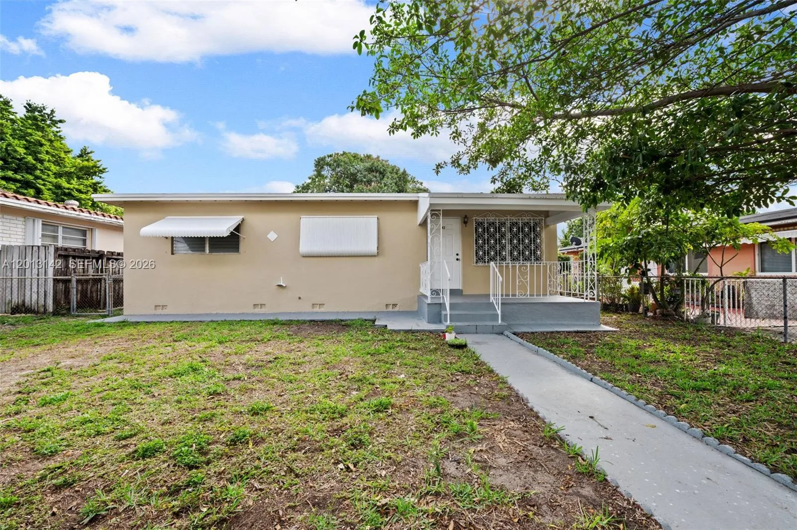 42 E 16th St, Hialeah FL 33010