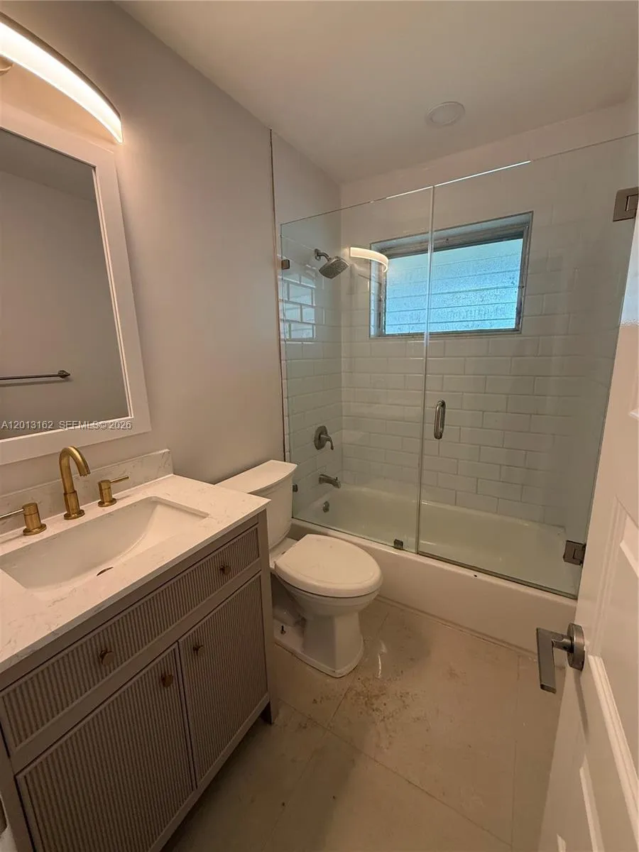 7611 NW 2nd St # 7611, Pembroke Pines FL 33024