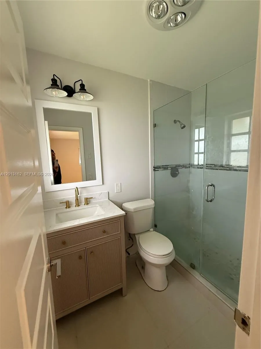 7611 NW 2nd St # 7611, Pembroke Pines FL 33024