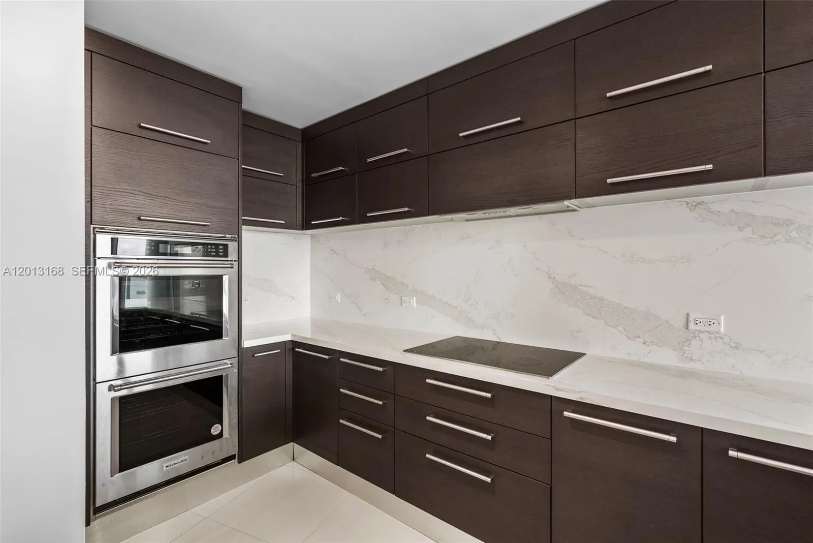 900 Biscayne Blvd # 4006, Miami FL 33132