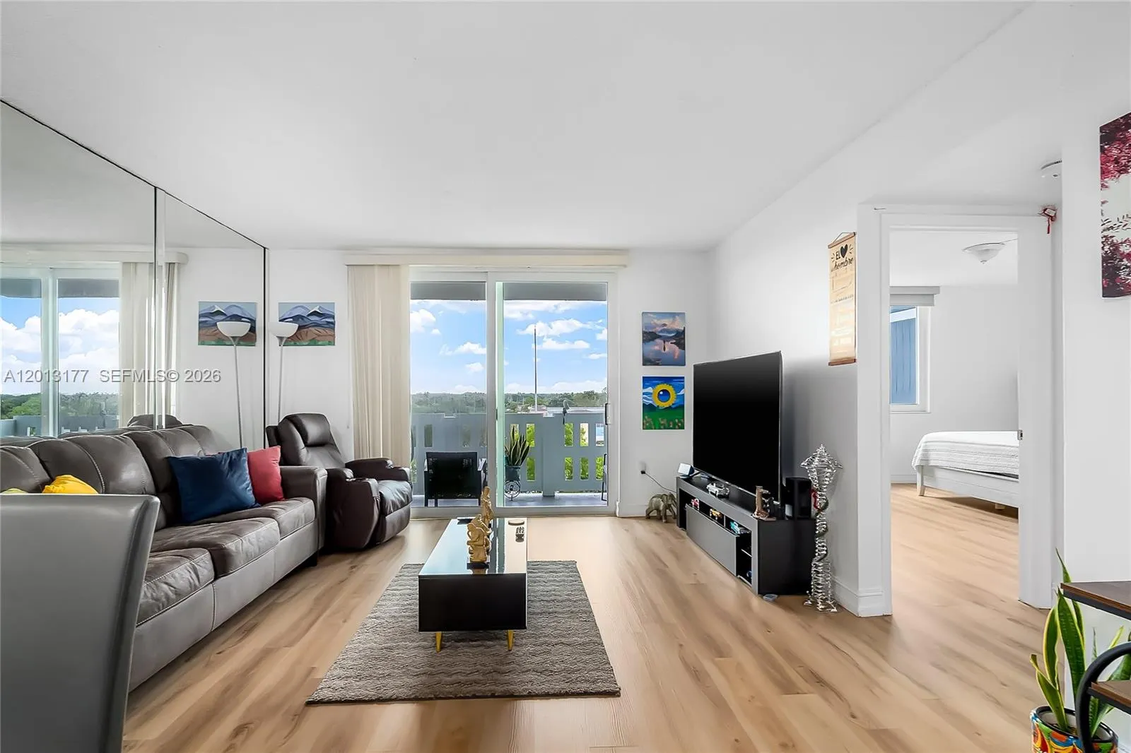919 Hillcrest # 607, Hollywood FL 33021